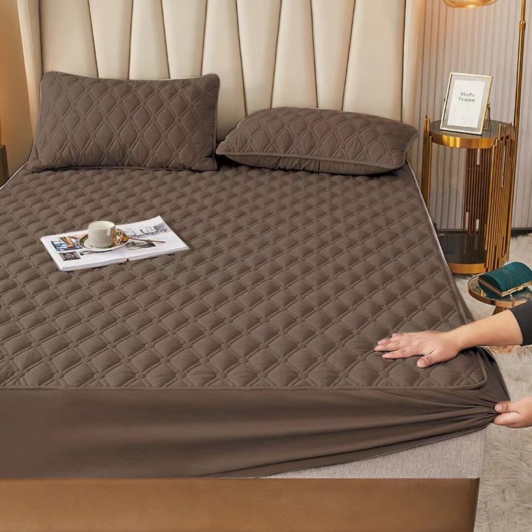 Прошитий наматрацник «стиль» - коричневий Прошитий наматрацник «стиль» - коричневий