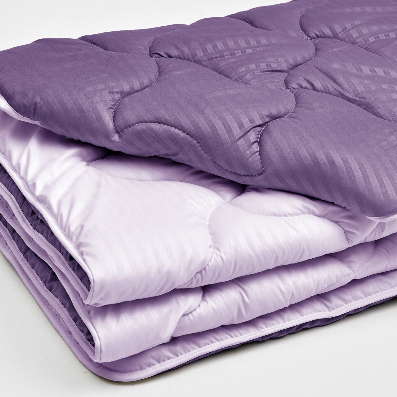 Ковдра мікрофібра дует слива/бузок - photo-4 Ковдра мікрофібра дует слива/бузок - photo-4