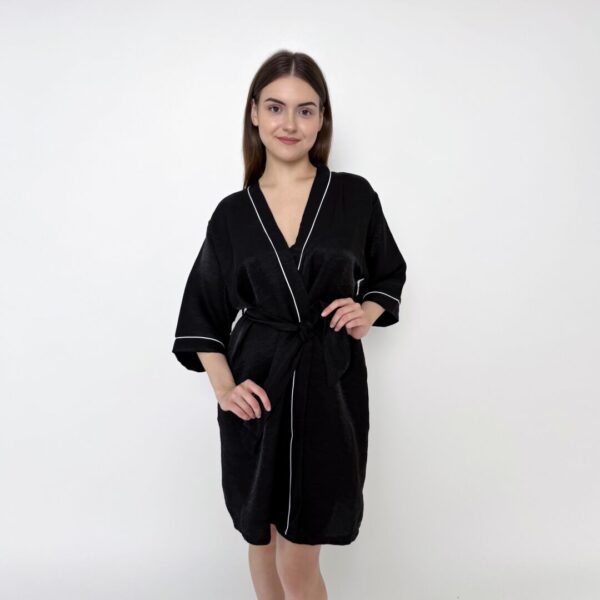 Жіночий софт-халат «люрекс» – чорний