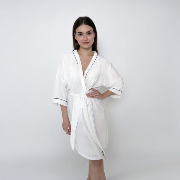 Жіночий софт-халат «люрекс» – білий