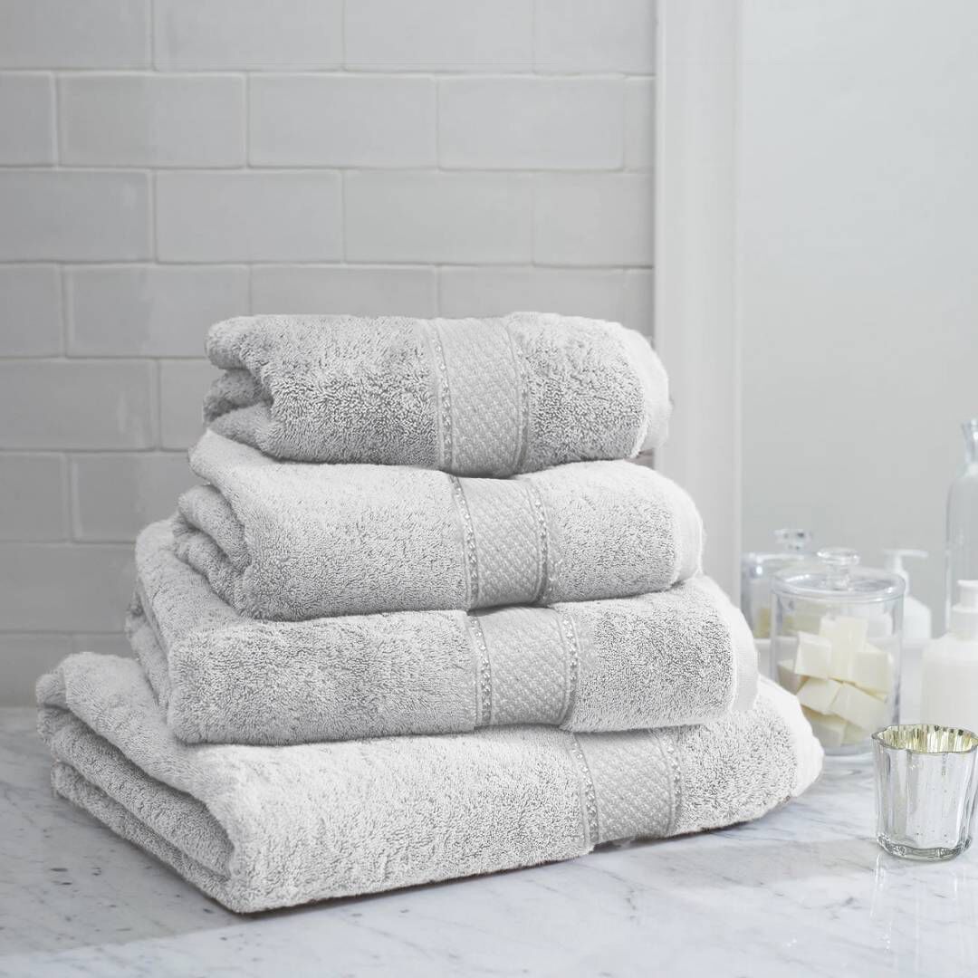 Набір рушників - білі Набір рушників - білі